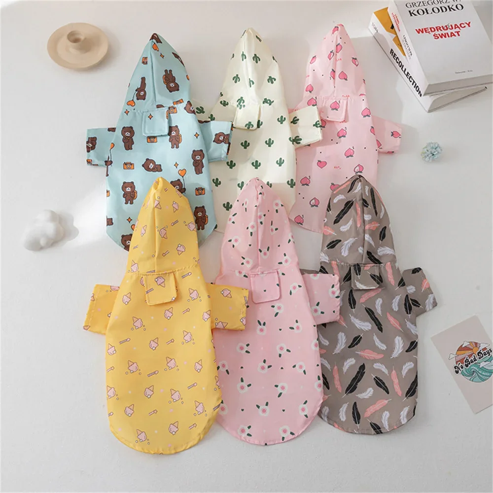 

Cartoon Printed Dog Raincoat for Small Dogs Waterproof Pet Clothes Poodle Pomeranian Puppy Raincoats Chubasquero Para Perros