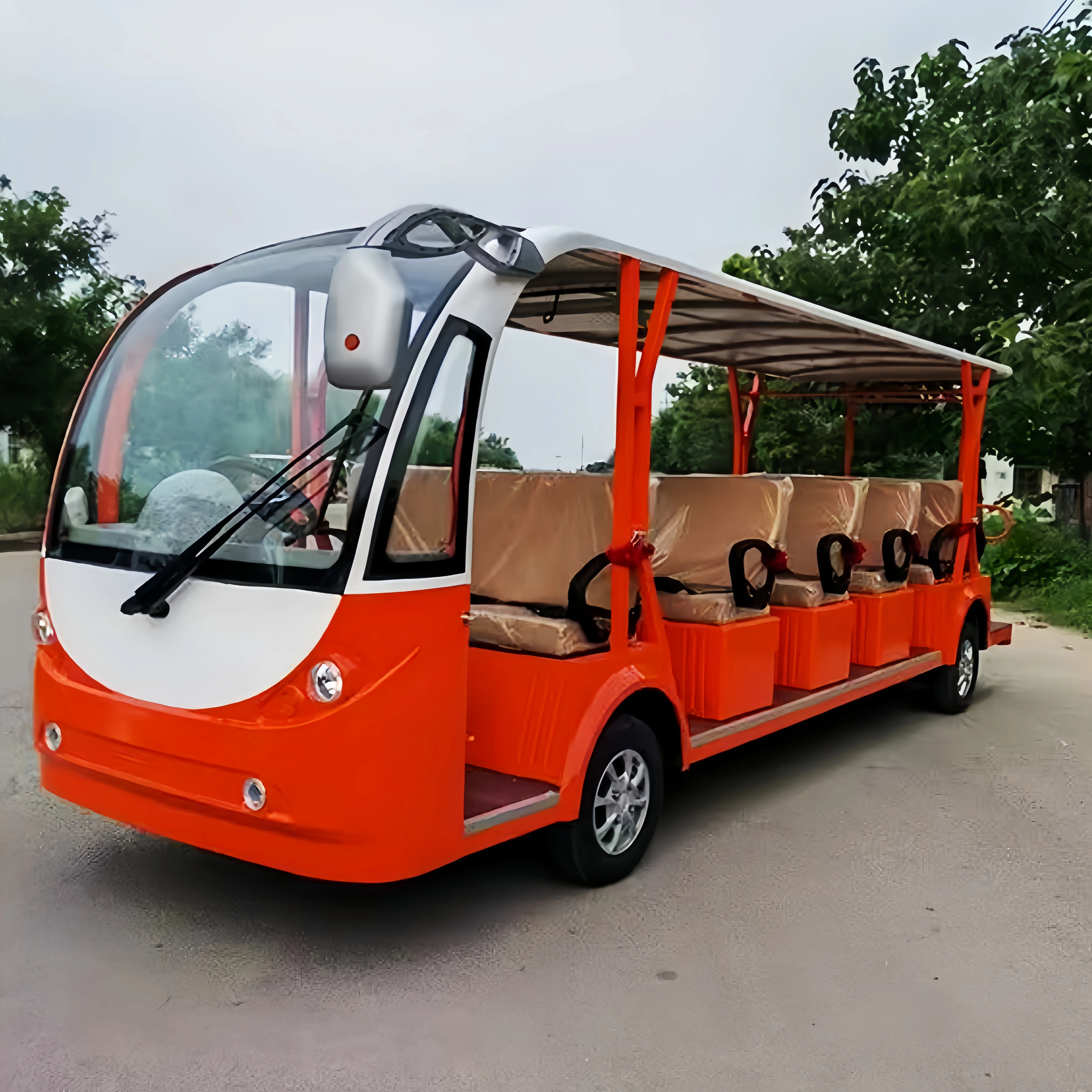 18 Passenger Enclosed Tourist Shuttle Car 18 Seats Battery Power Sightseeing Bus on Sale