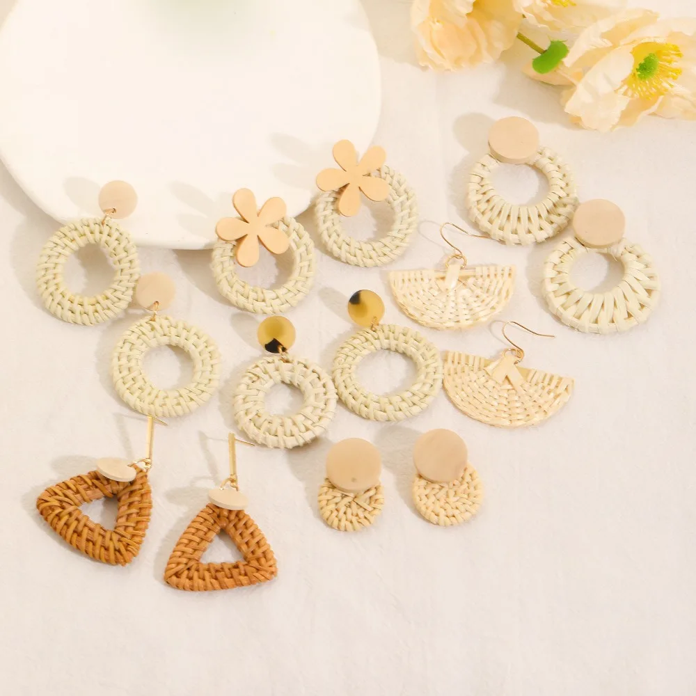 Bohemian Fashion Hand-woven Geometry Hollowed-out Triangular Circles Flowers Dangle Earrings for Women Beach Vacation Jewelry