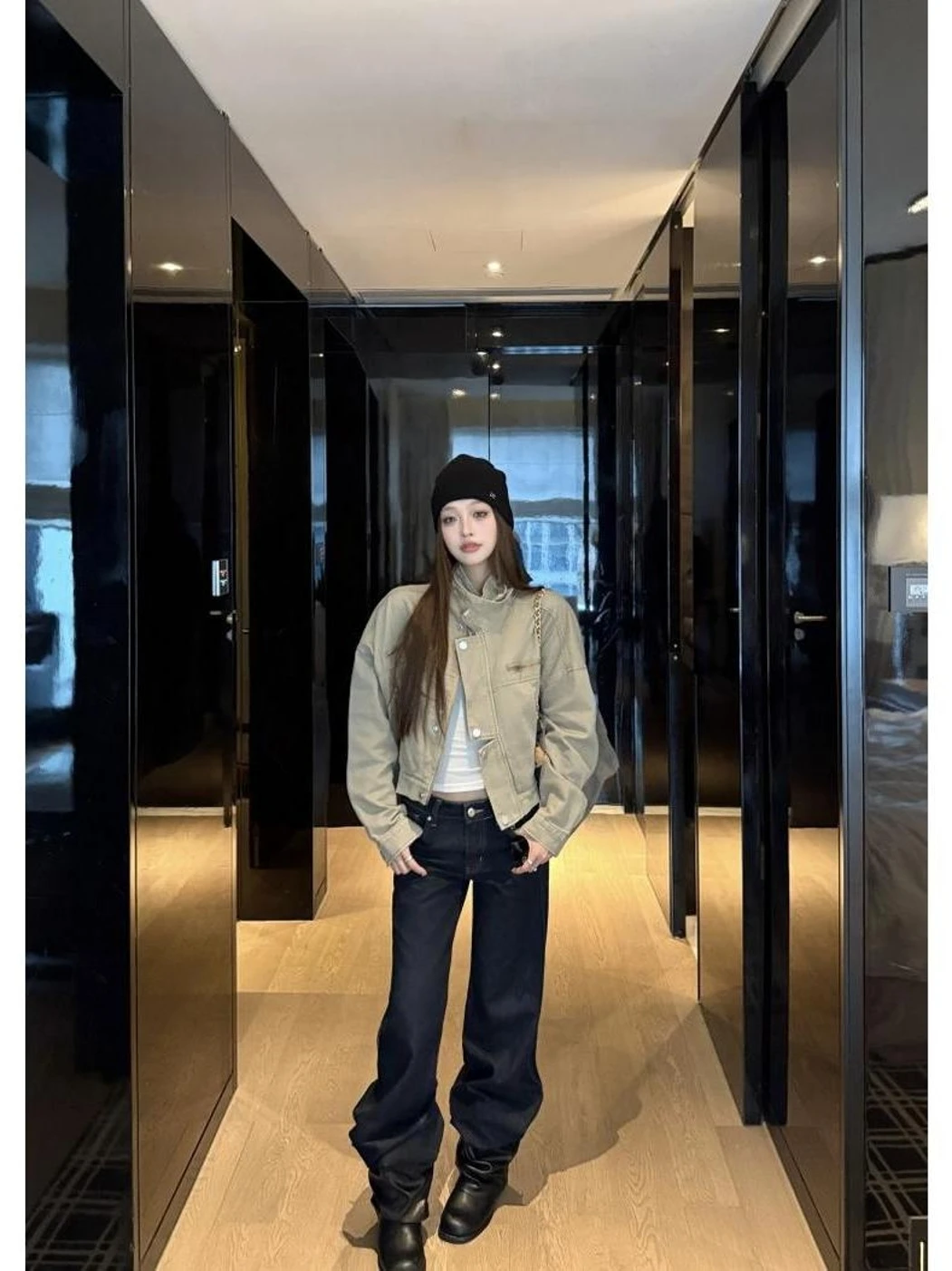 

Denim Coat Jacket Woman Womens Autumn Down Professional Button-Up Notched Fitted High-End Temperament Sashes Beaded Jackets Ins