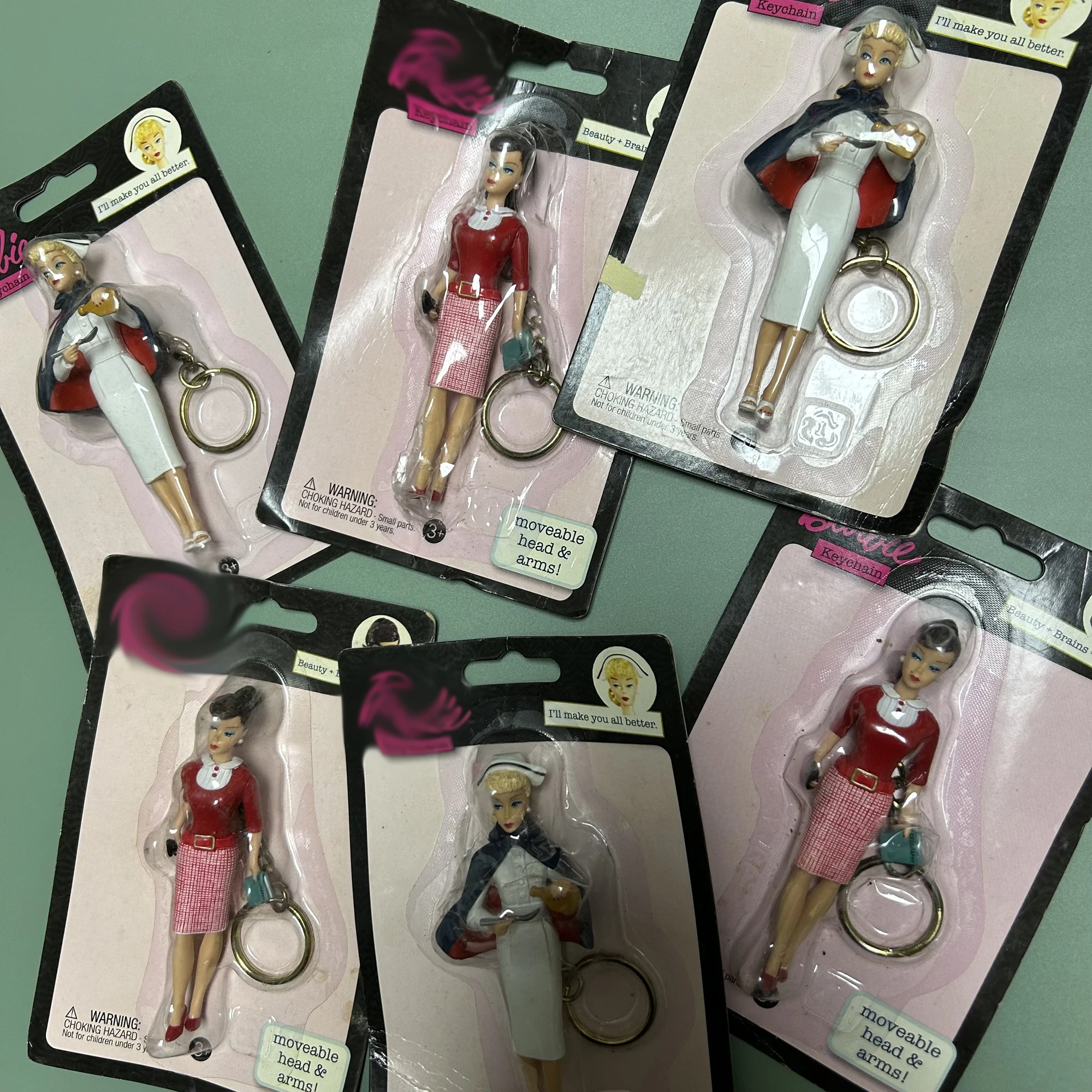 10cm Original Mini Doll Collection Keychain Lovely Vintage Figure (Bad Broken Packing box)