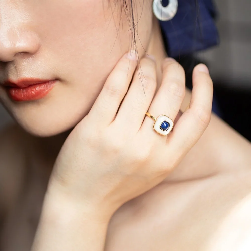 اللازورد وأم اللؤلؤ مربع قابل للتعديل حلقة مفتوحة الحد الأدنى مطلية بالذهب بيان مجوهرات هندسية للنساء