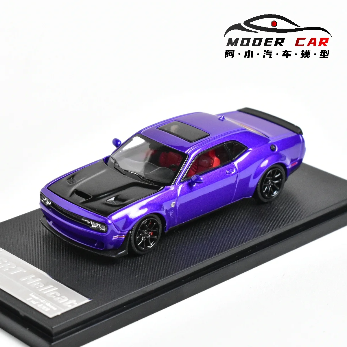 سيارة موديل SH 1:64 SRT Hellcat Diecast