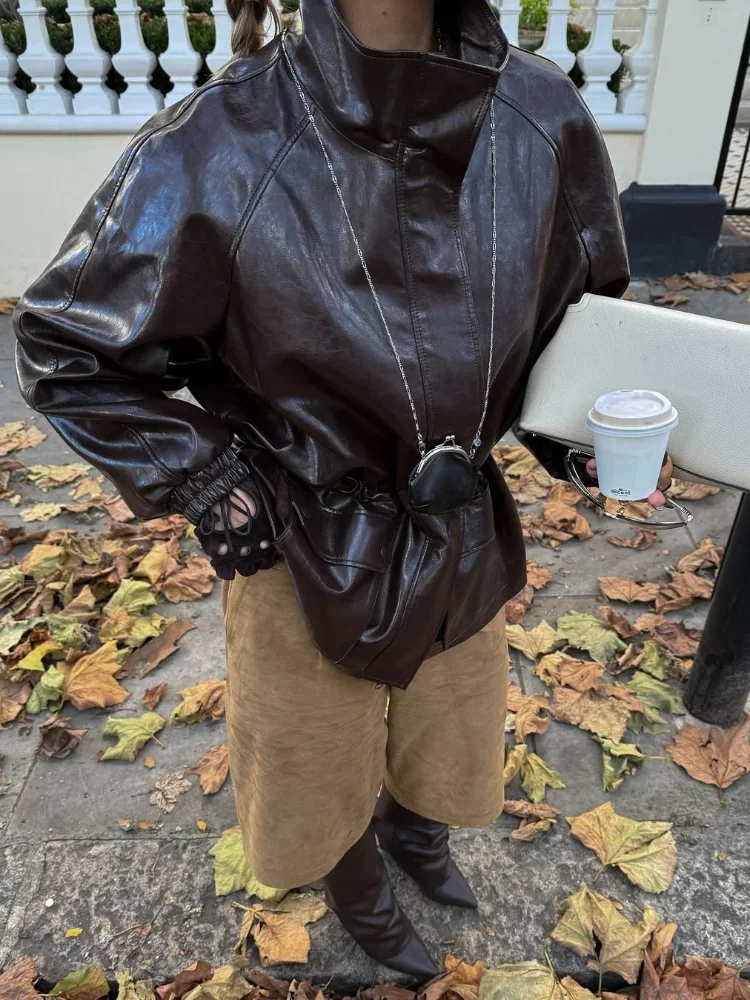 레트로 레이스업 광택 가죽 재킷 여성 패션 라펠 허리 조임 긴 소매 숏 재킷 여성 2025 출퇴근 아우터 신상