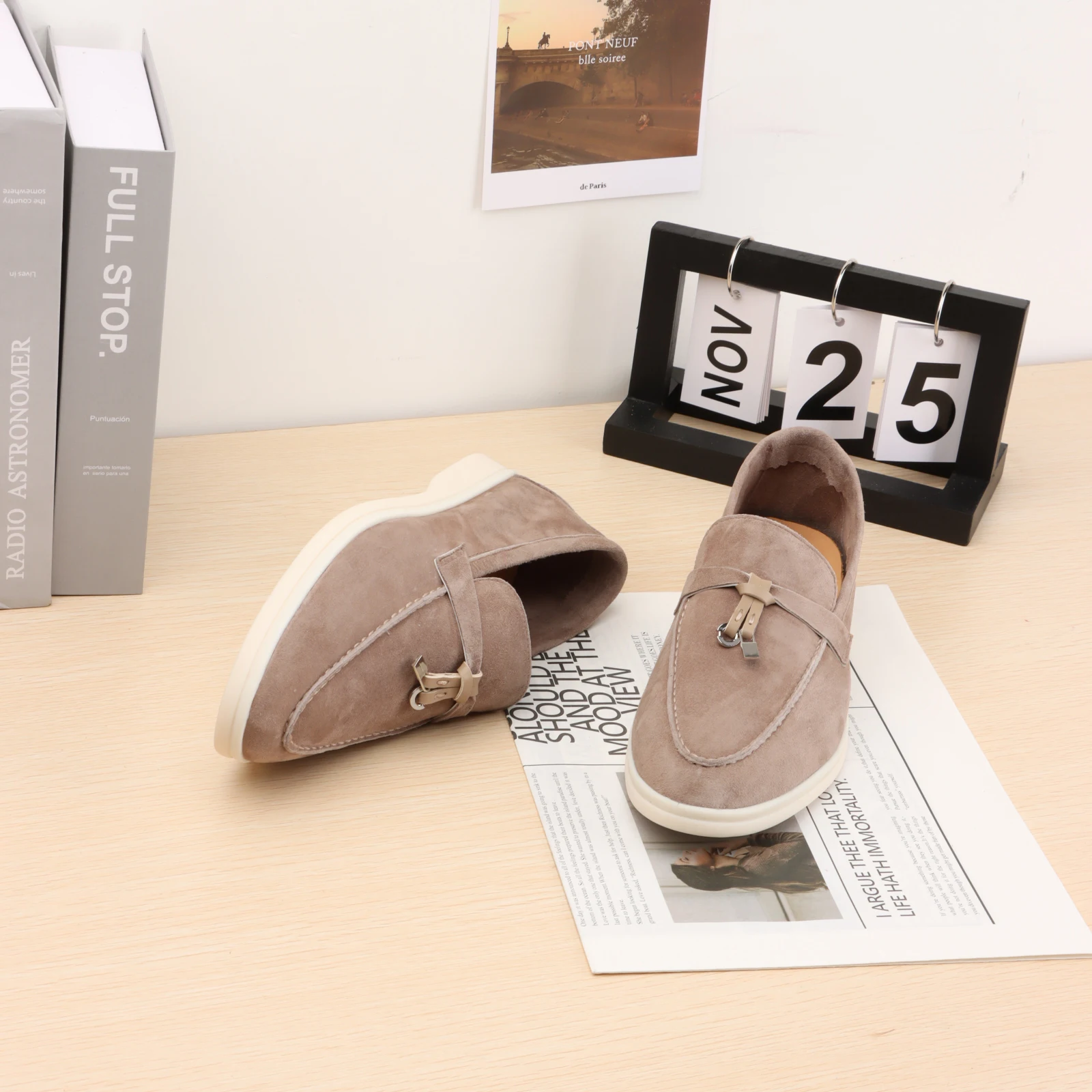 Chaussures Mocassins en daim, modèle élégant pour le bureau et le week-end