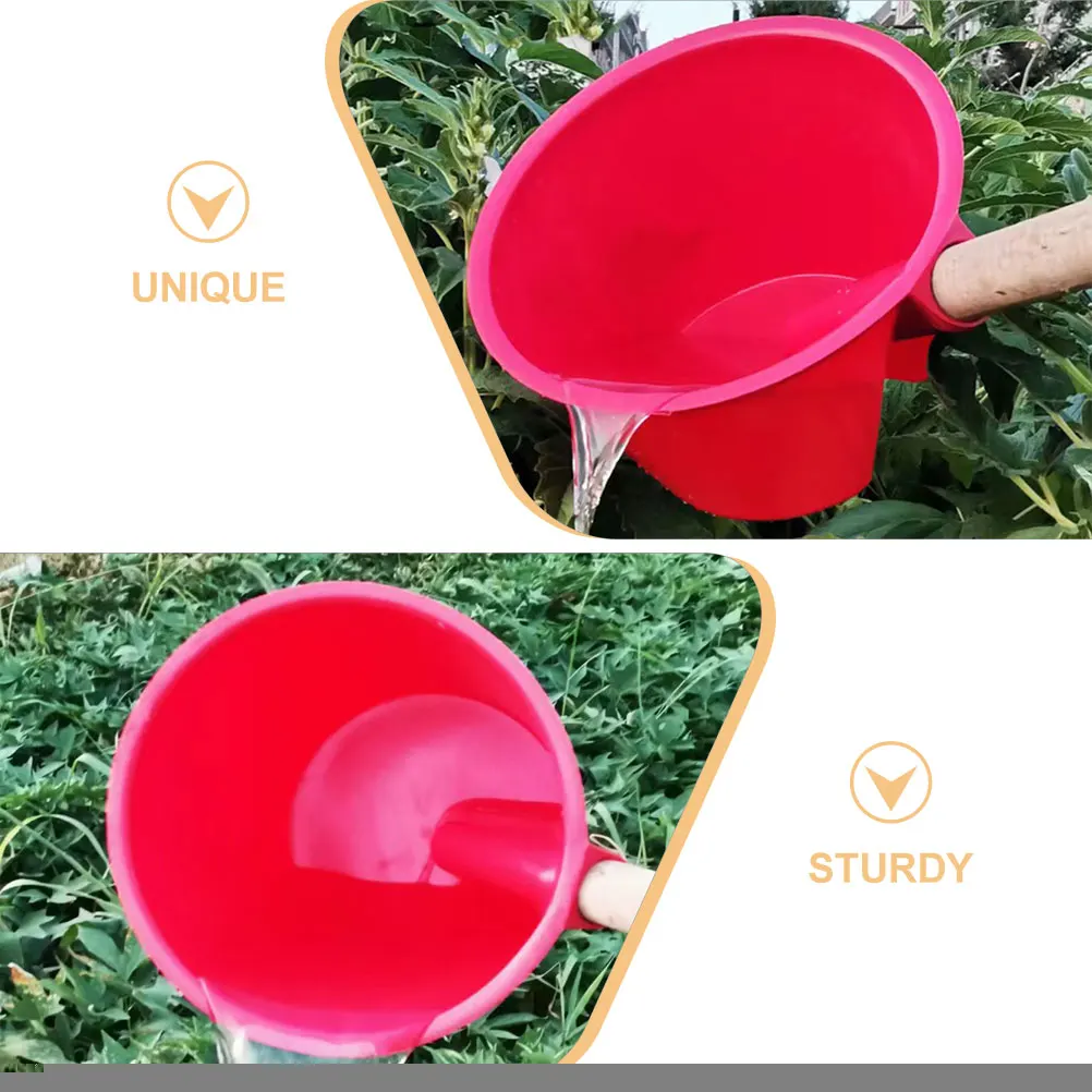 

Plastic Garden Ladle Long Handle Watering Fertilizing Scoop Spoon Durable Smooth Multi Purpose Cleaning Tool Garden