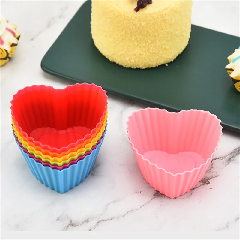 1Pcs Colorful Silicone Cupcake Liners Reusable Baking Cups Nonstick Easy Clean Pastry Muffin Molds Heart-shaped