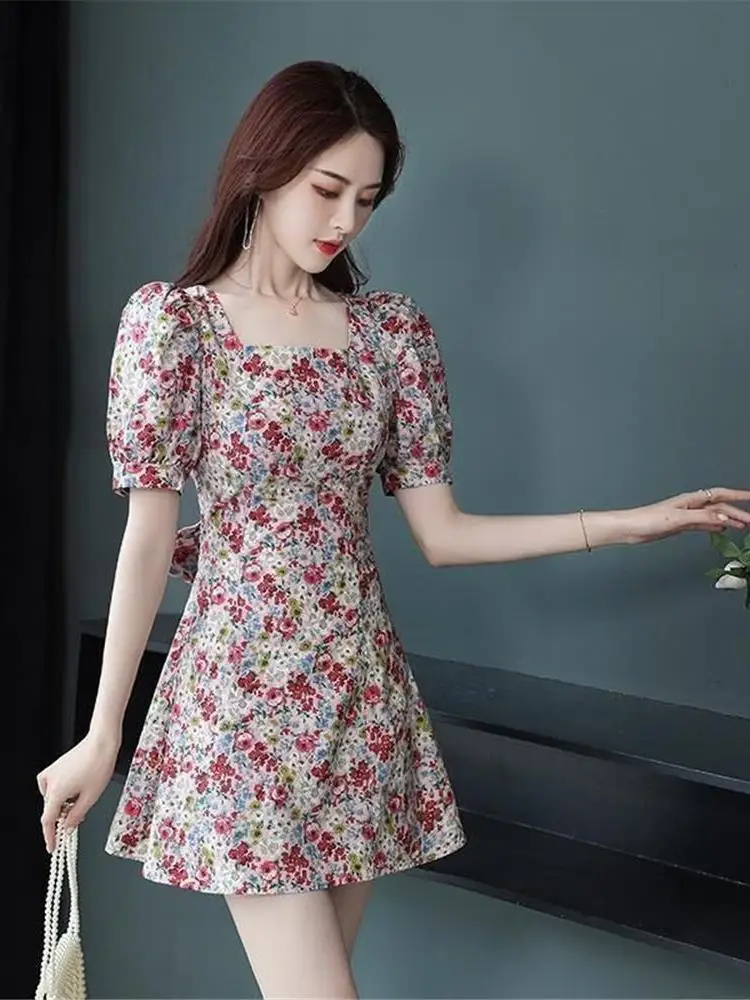 Elegant Summer Women's Dress Square Collar High-end Lady Style Gentle Summer Fashion City Walk PVC Bubble Sleeve Short Zipper