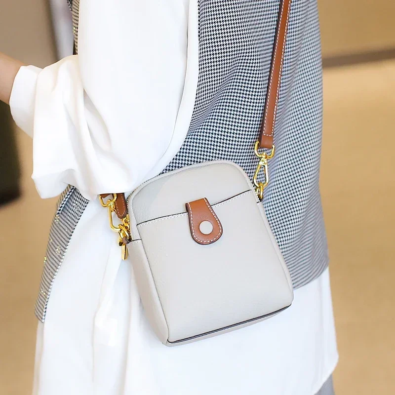 

Genuine Women's Cowhide Leather Small Phone Shoulder Bag For Ladies Casual Crossbody Bag Luxury Female Versatile Designer