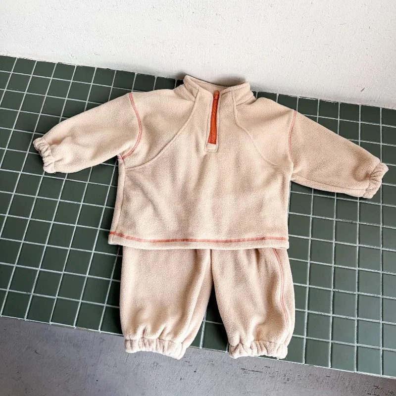 Children's fleece set with both boys and girls sports, autumn and winter 2026 new baby hoodie and pants two-piece set