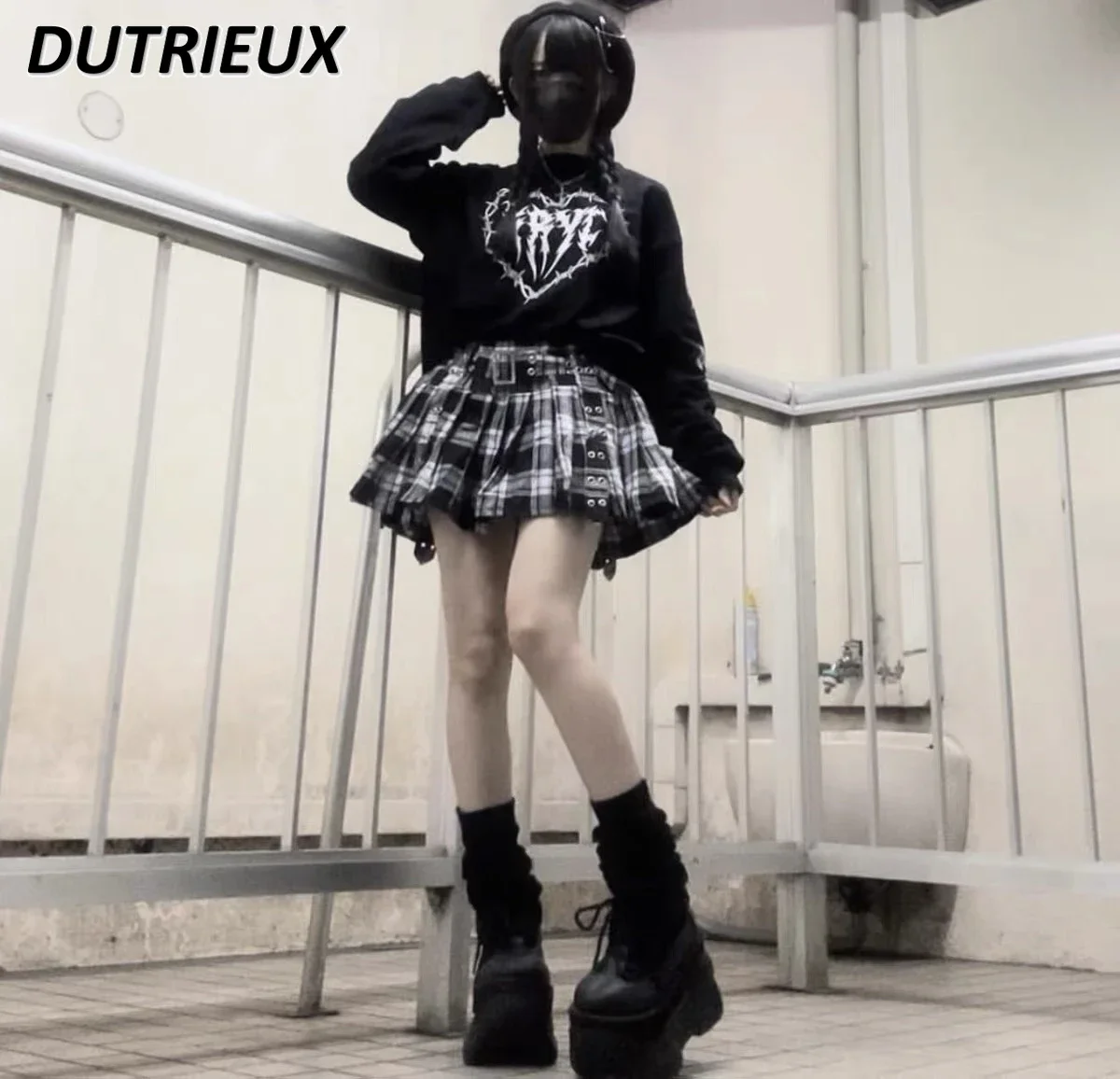 

Japanese Mine Harajuku Style Y2k Sweet Girls Short Skirt Plaid Belt Pleated Mini Pantskirt Kawaii All-matching A-line Skirts