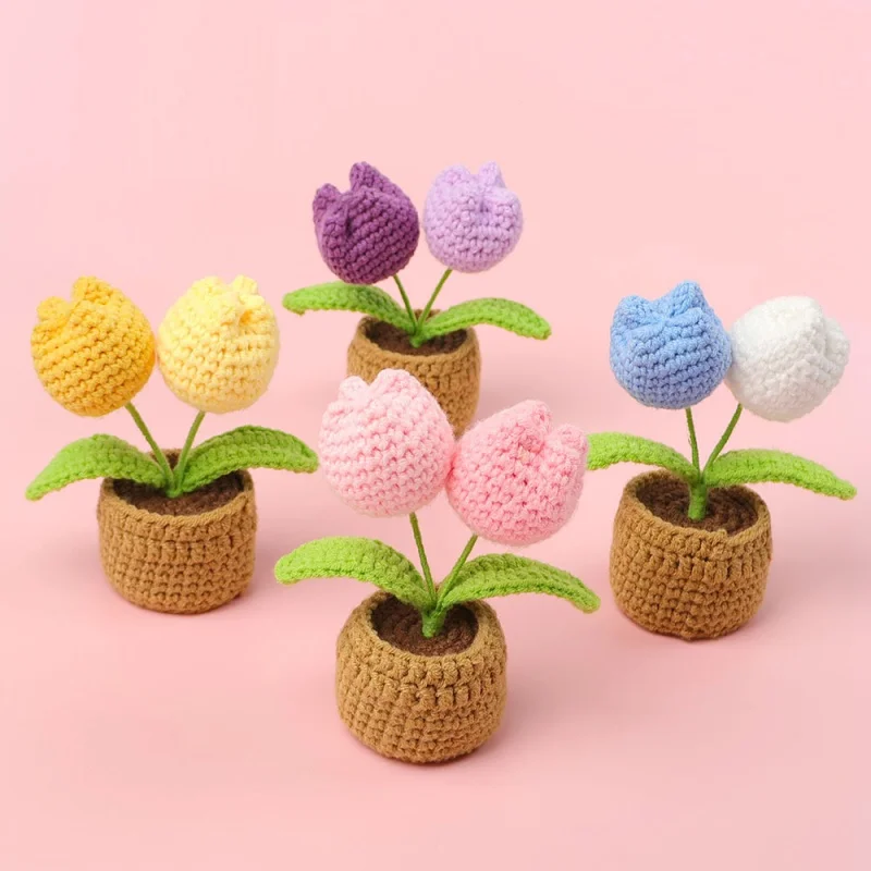 12cm Mini Finished Woven Crochet Tulip Potted Stuffed Plants Home Table Decoration Mother Valentine Christmas Graduation Gifts