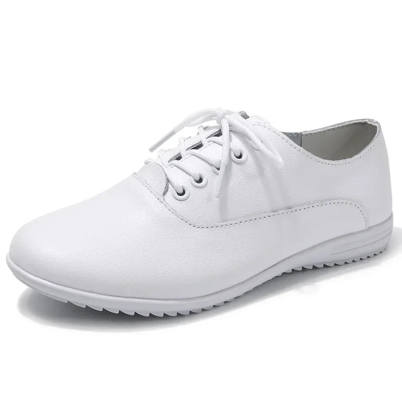 Leather Women\'s Casual Shoes Female Soft-sole Moccasins Fashion White Shoes Luxury Sneakers Women Brand Flat Shoes Plus Size 41