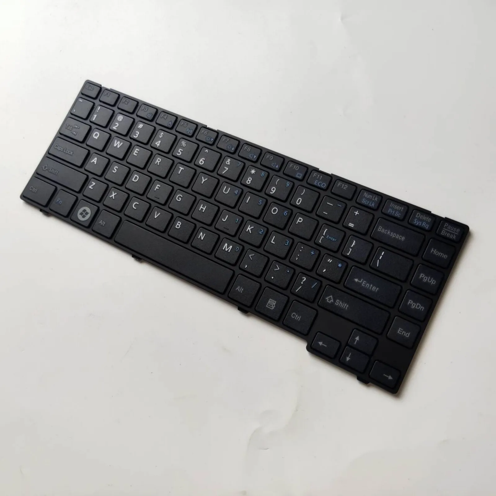 

Laptop keyboard US Layout for Fujitsu Lifebook UH55 UH552 UH554 UH572 U536 U537 U554 U574