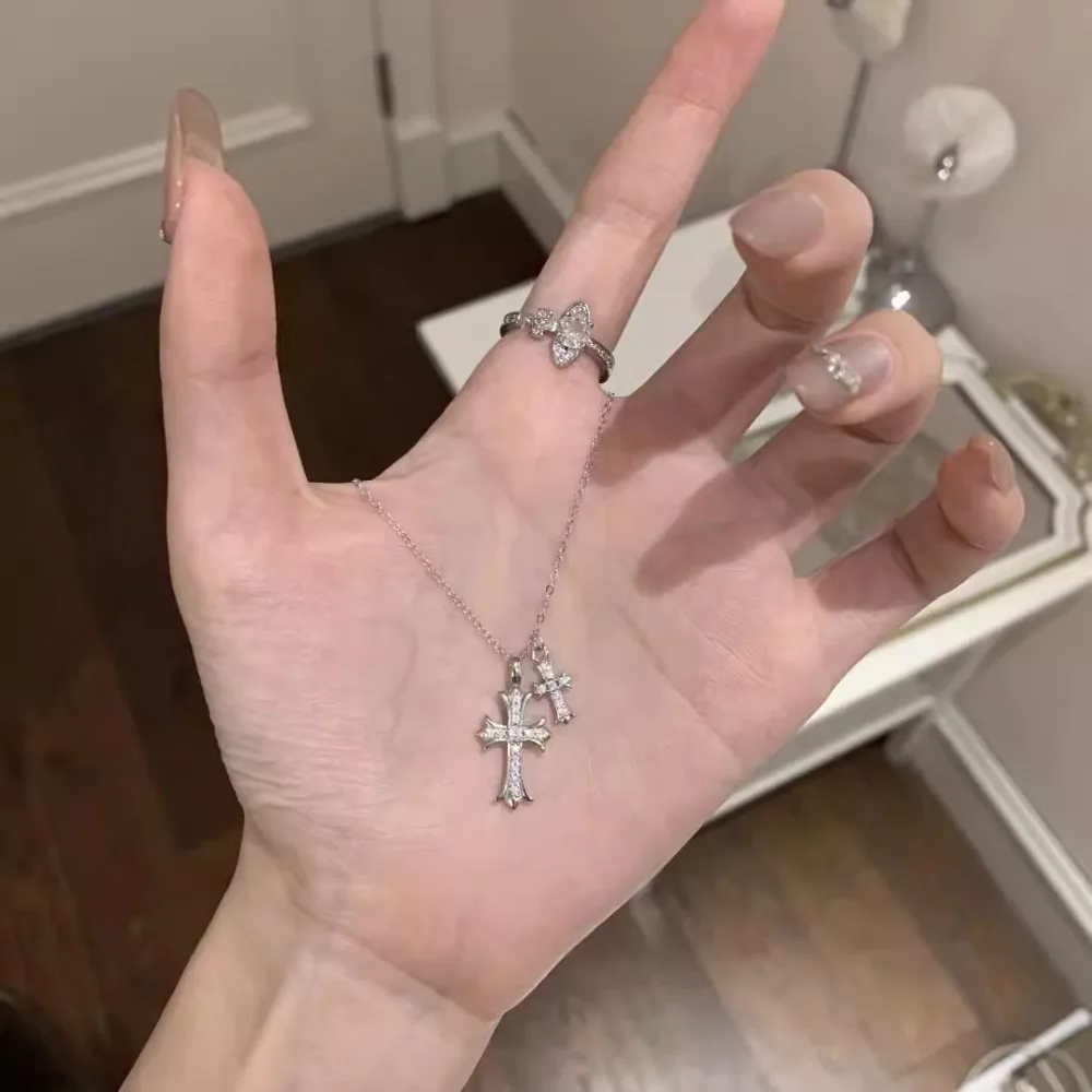 

2025 New Double Cross Necklace Zircon Versatile Collarbone Chain