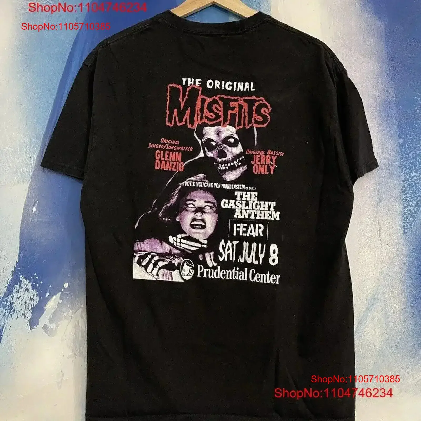 The Original MISFITS Newark NJ Prudential Center T Shirt Men s Size Large vintage Washed Breathable Soft Slightly vintage