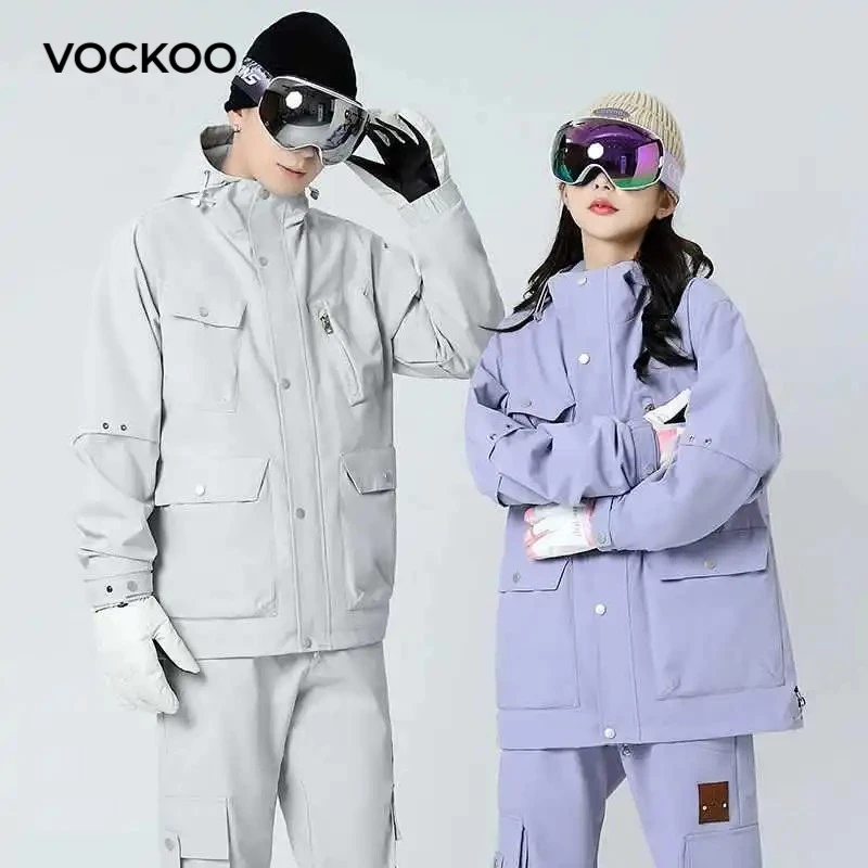 

Комплект из двух предметов Vockoo: ветрозащитная и водонепроницаемая куртка для активного отдыха и зимнее пальто с отстегивающейся флисовой подкладкой для пар