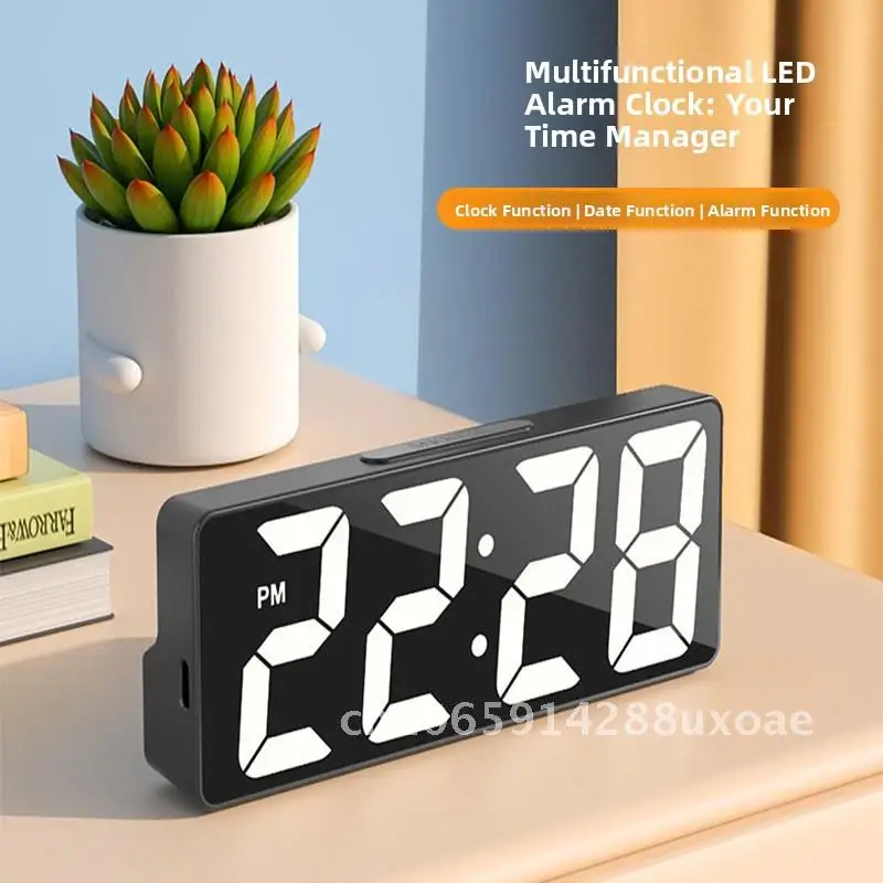 

Cross-border simple LED alarm clock electronic clock student plug-in dual-purpose small alarm clock digital clock voice-controll