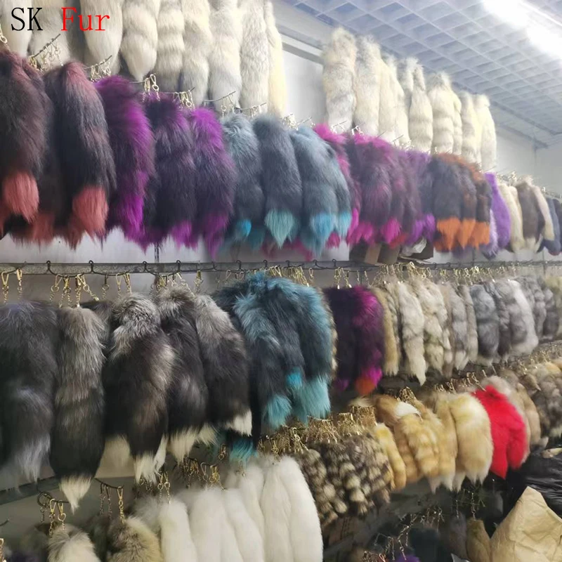 natural fox fur tail keychain furry 2024 chic y2k beautiful accessory length 40 cm Car Keychains For Women