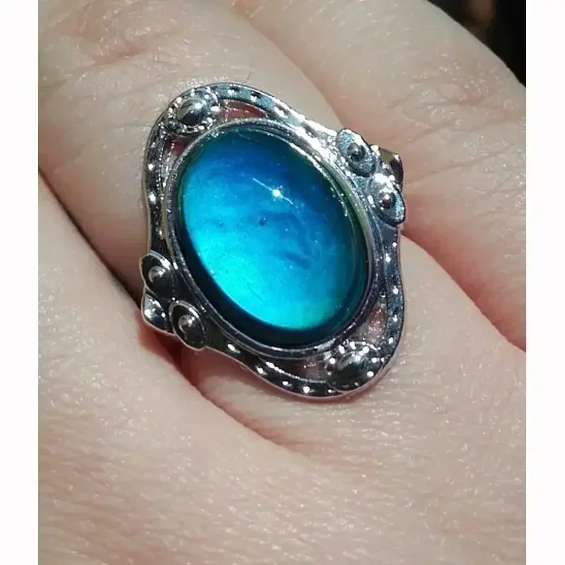 Fashionable Temperature Change Mood Ring Round Emotional Imitation Color Changing Ring Womens Jewelry Gift