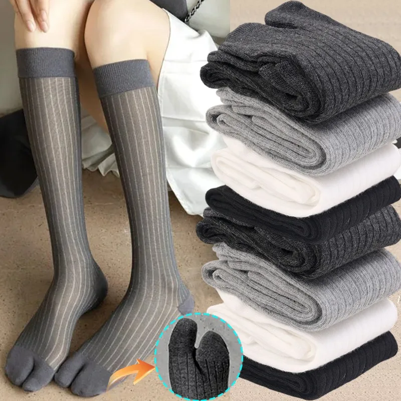 

Y2K Japanese Style Socks Split Toe Two Fingers for Woman Girls Socks White Black Stripe Comfortable Soft Two-Toed Harajuku Sox