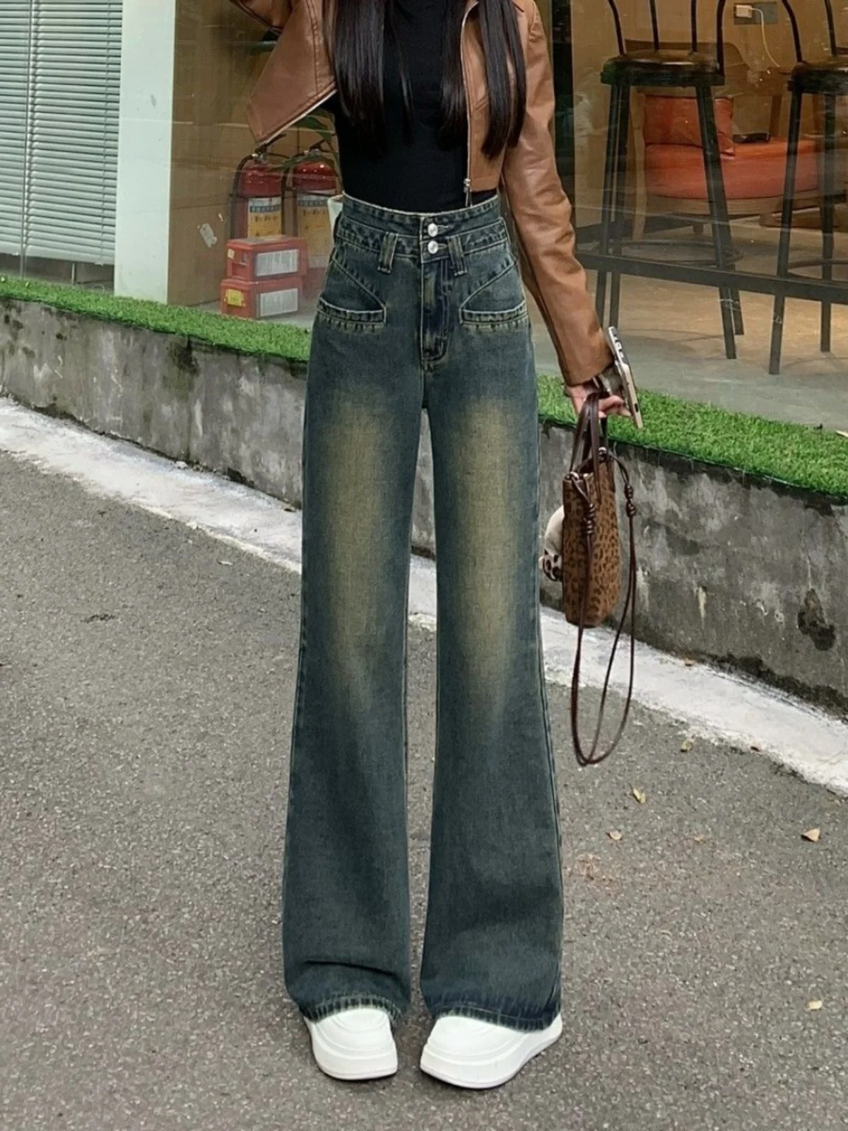 

Широкие джинсовые джинсы с высокой талией, женские осенние новые свободные брюки-клеш больших размеров с визуальным усилением, утягивающий дизайн, длинные плавки...