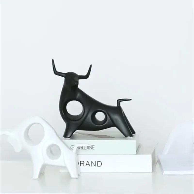 Ceramic Cow Bull Crafts for Home Decoration Accessories, Creative Handicraft, Cattle Porcelain Animal Figurines and Miniatures