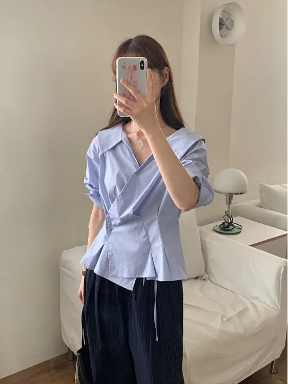 Ele V-ne ort-sved irt ผู้หญิง Faion Design Sensation Slim-fit ปุ่มด้านบนปิดด้านข้าง Bule เอว cinching