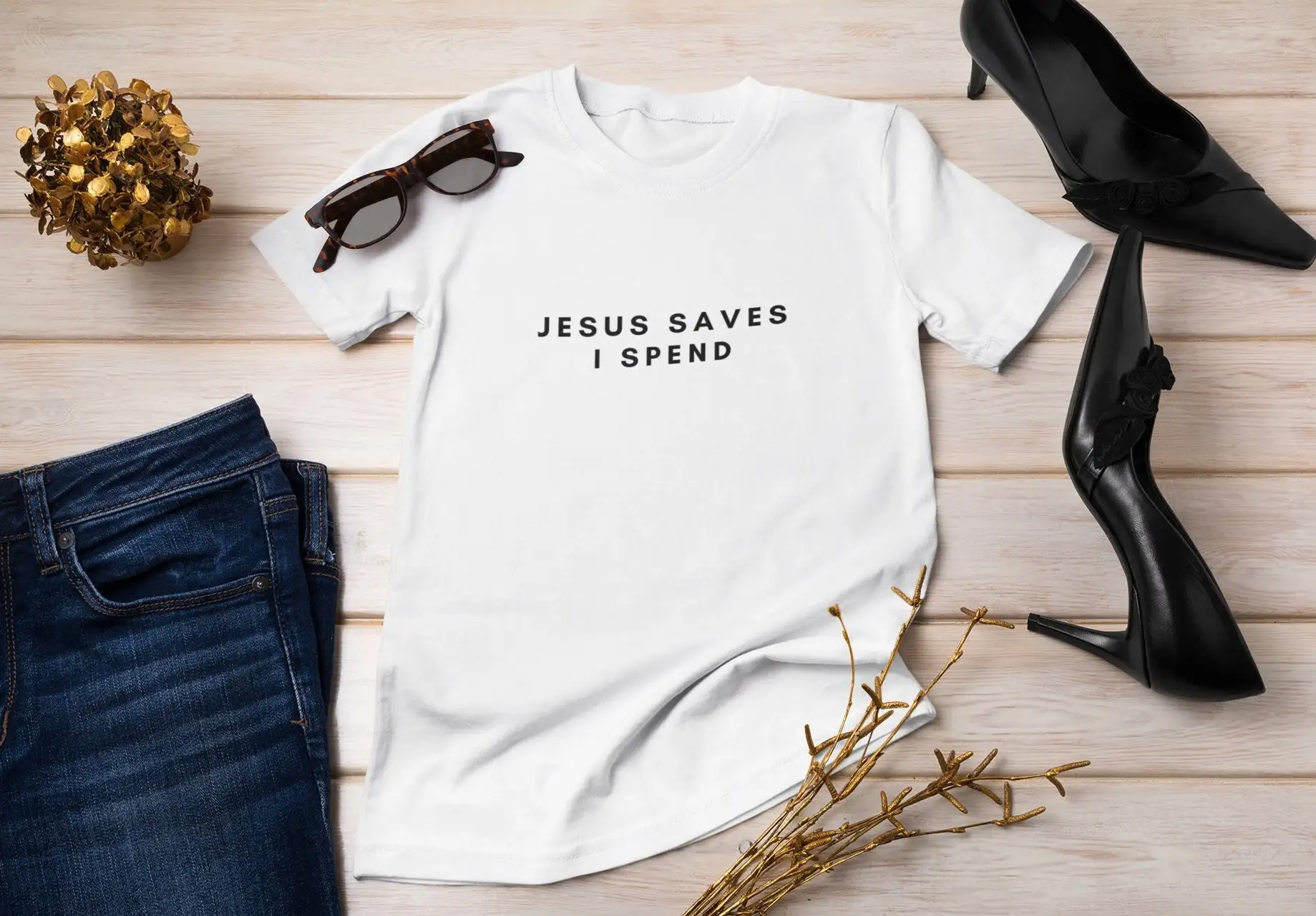 Jesus Saves I Spend Slogan Women T-shirt Hot Sale Popular Easter Female Shirt New Fashion Jesus Lover Casual Comfort Girl Tee