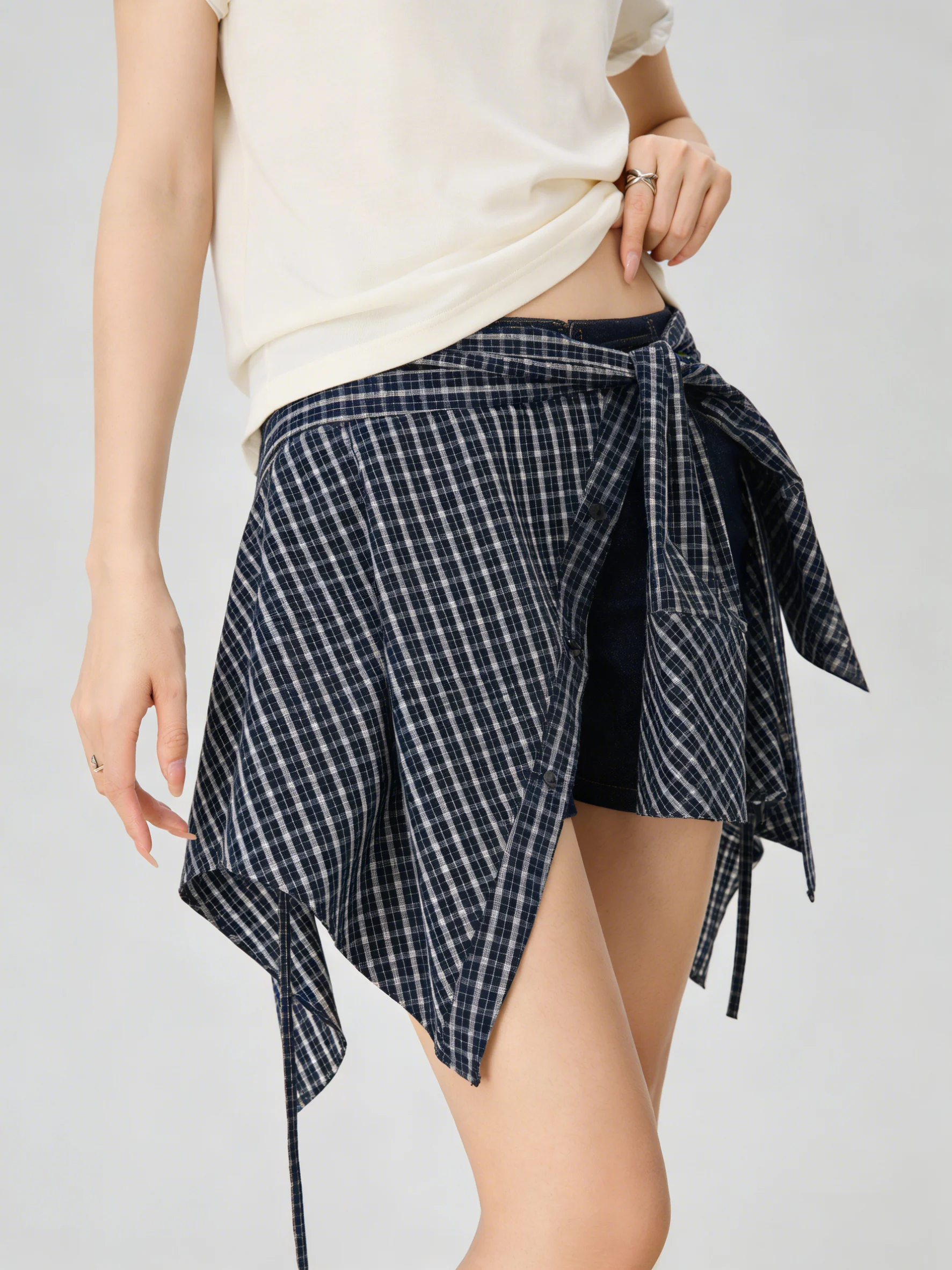 

Модная юбка в клетку с поясом, высокой талией и асимметричным дизайном, повседневный стиль, женская, весна-лето, мода 2026, новинка