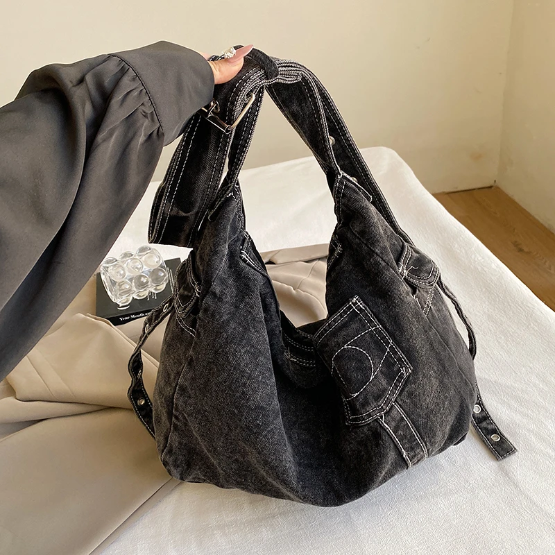 

Горячая новинка 2026: Повседневные универсальные женские сумки через плечо из денима с молнией, однотонные, большой вместимости, для города