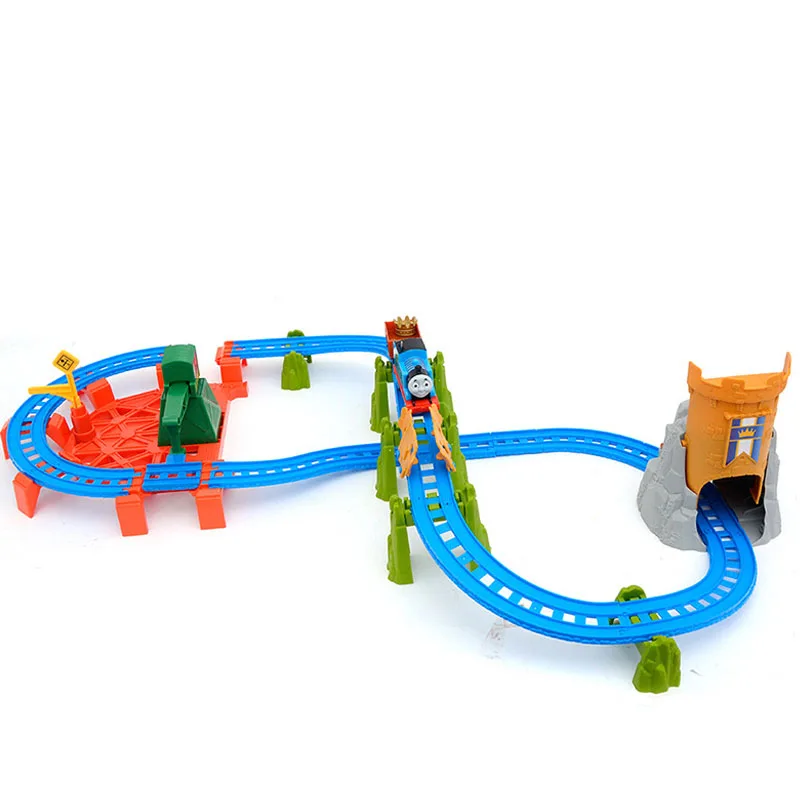 Original Thomas and Friends Castle Adventure Electric Train Track Set Motorized Railway Educational Car Toys for Boys Oyuncak