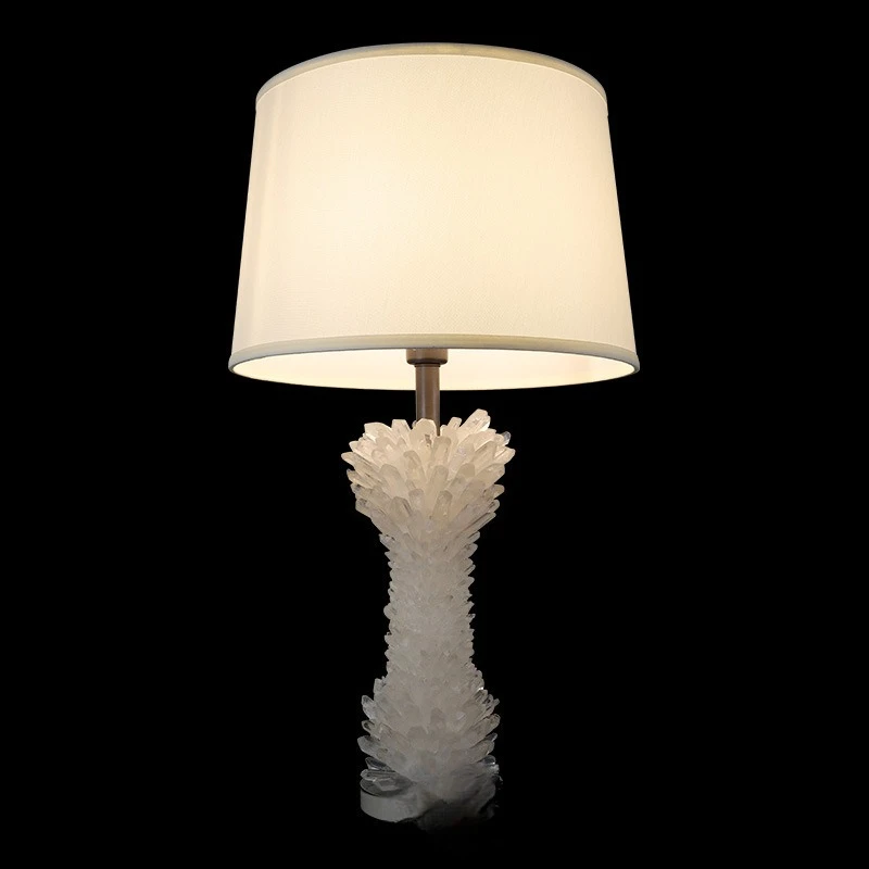 New bedside table lamp, light luxury and high-end master bedroom designer model, high-quality natural crystal lamp with a sense