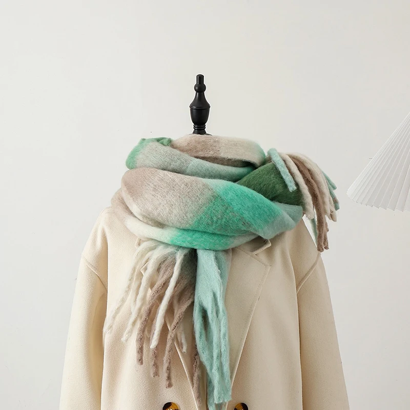 تشال كوادروس كاليدوس إين أو تو انفيرنو كون بورلاس جروساس بوفانداس كاليداس شال كون بورلاس اسبونجوساس بوفانداس #6