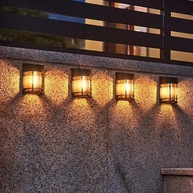 Lampada da giardino solare a LED per esterni, impermeabile, sensore di controllo della luce intelligente, cortile, recinzione, balcone, scala, decorazione solare, lampada da parete