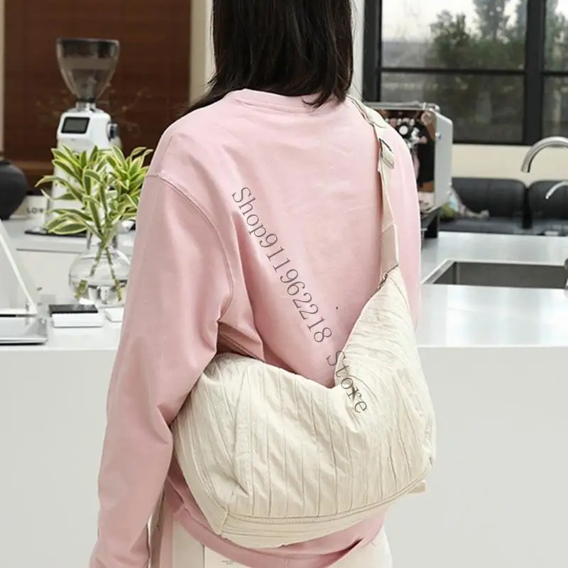 

Women Casual Canvas Pleated Shoulder Bag Large Capacity Crossbody Bag School Bag 066F