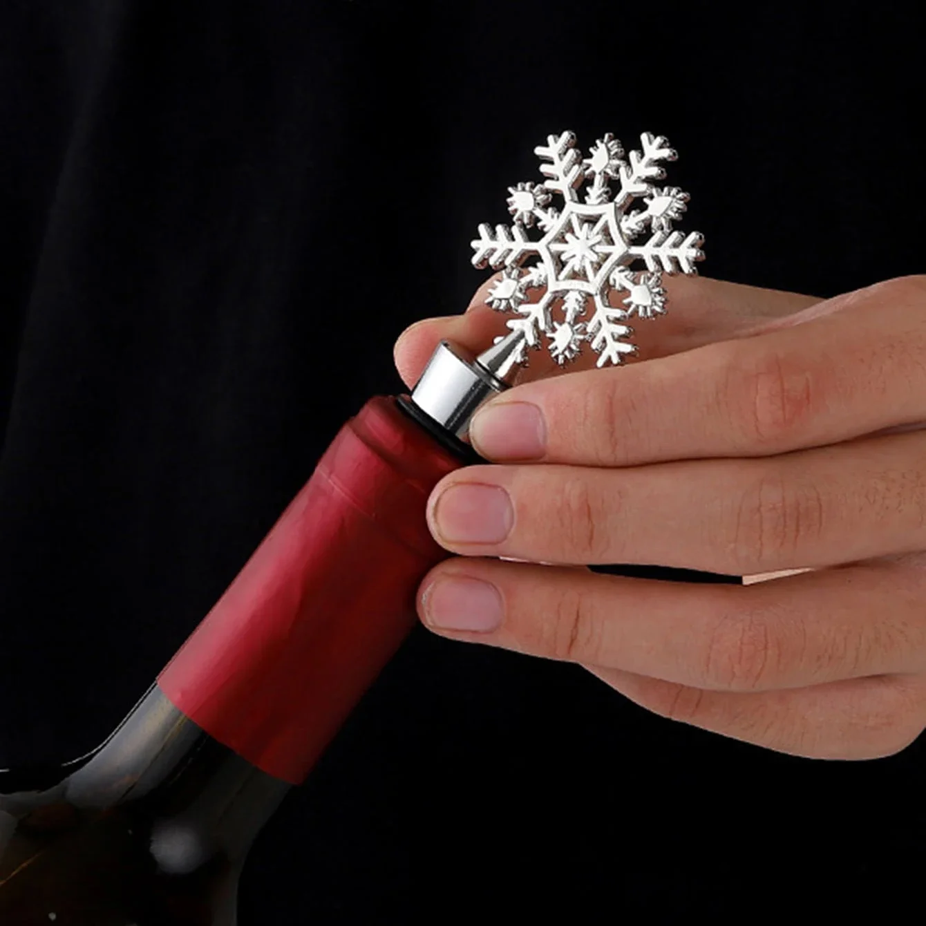 1pc Creative Christmas Gift Wine Bottle Stopper Preservation Snowflake Shape Wine Stopper Party