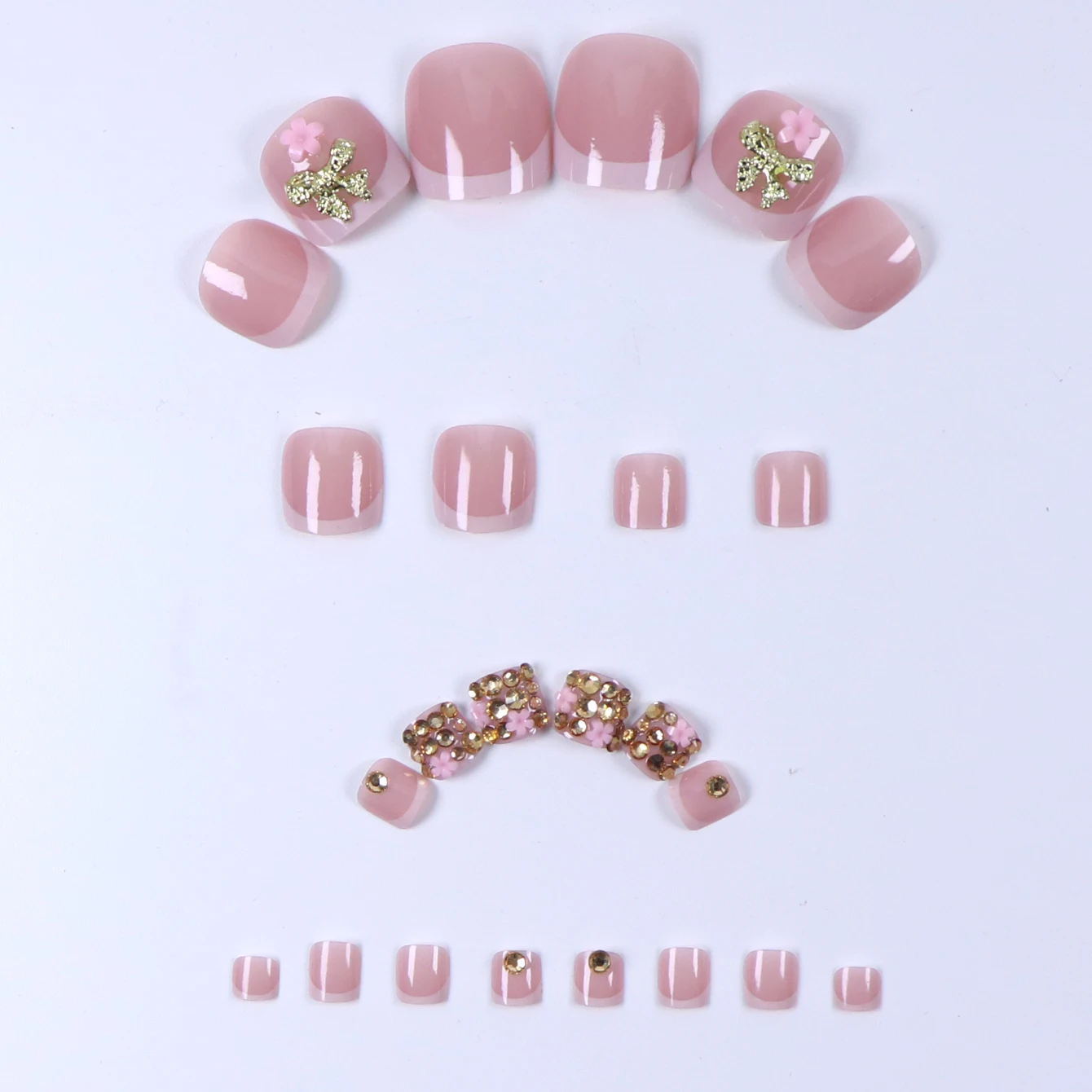 48 قطعة ضغط مربع قصير على الأظافر الفرنسية تلميح الأظافر كاذبة اضغط على تصميم الماس الكامل الأظافر وهمية الذهب ربطة القوس فيونكة عصا على الأظافر