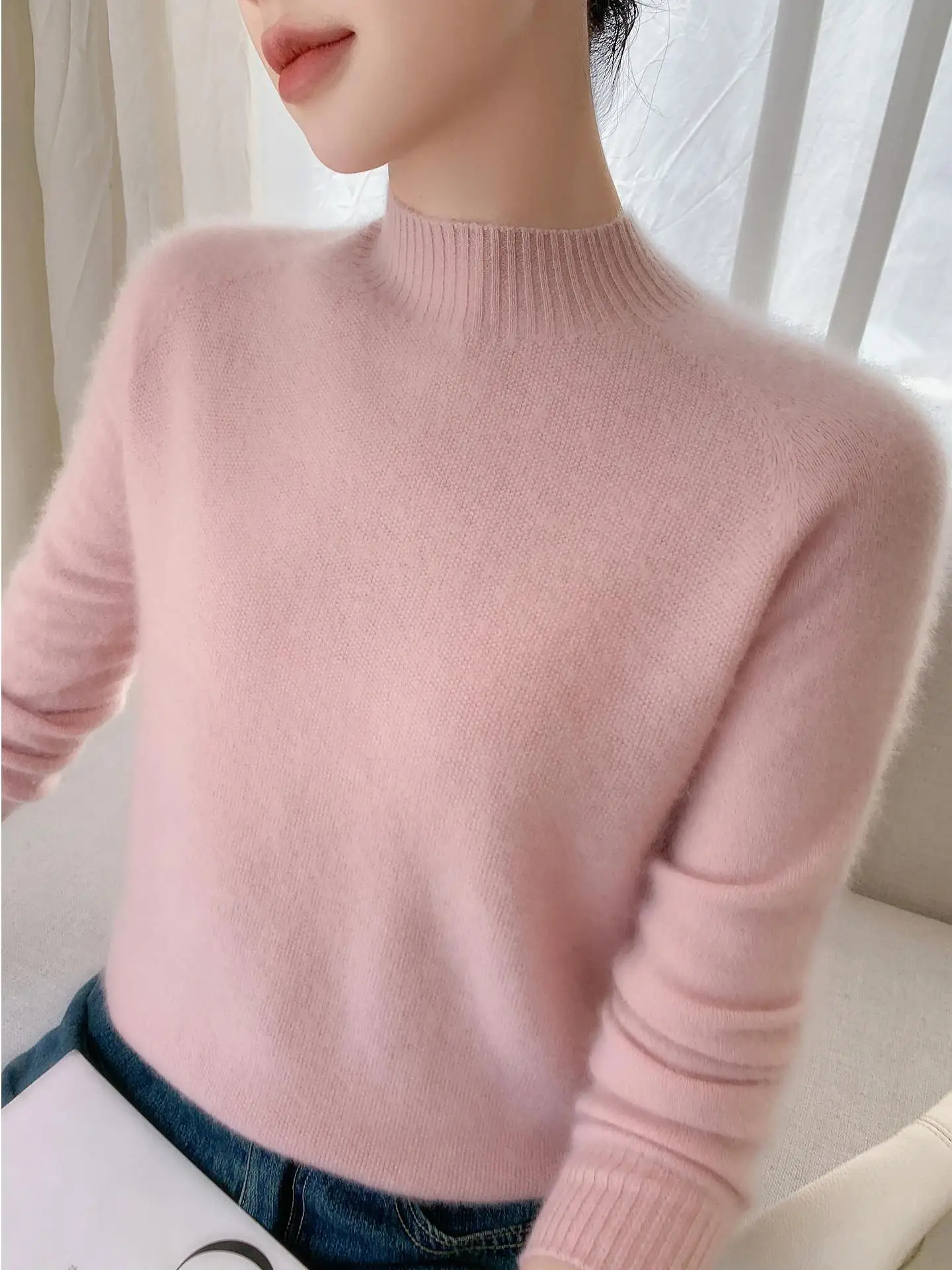 Minimalist Seamless Half-High Neck Knitted Base Shirt Women's Long Sleeve Soft Cozy Inner Warm Top Autumn Winter Fashion