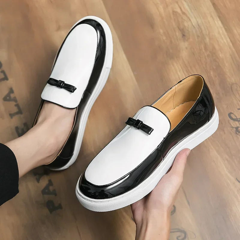 Mannen Gevulkaniseerde Schoenen Zwart Wit Slip-On Loafers Lakleer Voor Heren Vrijetijdsschoenen Chaussures Pour Hommes