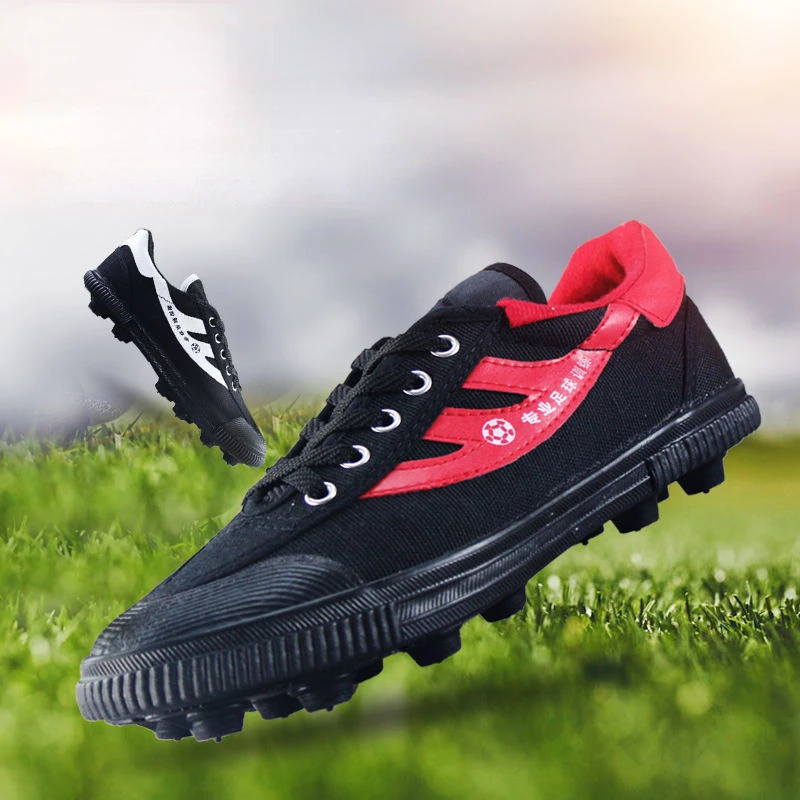 Professional Football Shoes Men Anti-Slip Training Shoes Breathable Canvas Men's Sneakers Wear-resistant Men Running Shoes Flats