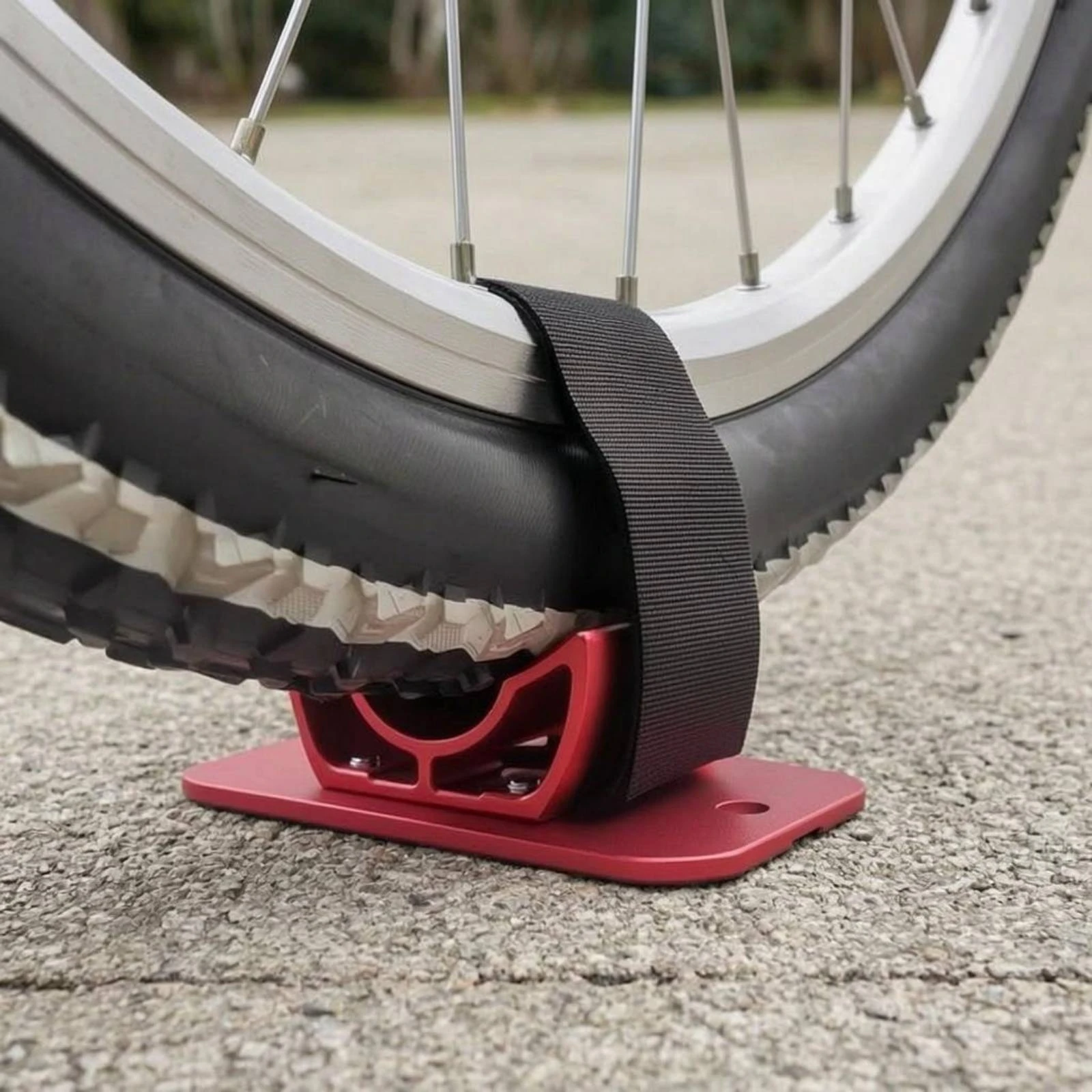 Car-Mounted Cycle Rear Wheel Support Bracket Metal Base Cycle Wheel Cradle Bracket Included Hardware Lightweight