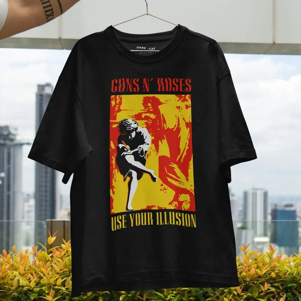 GunRosess Use Your Illusion Art T-Shirt Vintage Rock Band Music Tee Class