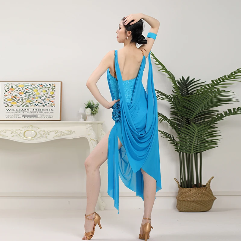 زي أداء الرقص اللاتيني الجديد للنساء فستان راقي ومثير بدون ظهر للبالغين فستان المنافسة اللاتينية