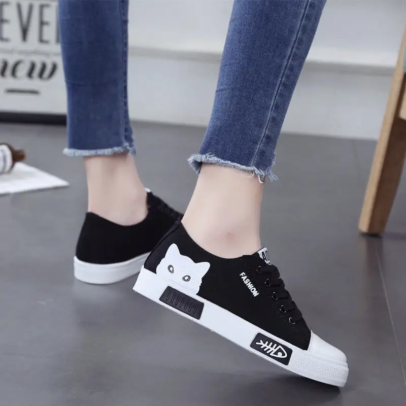 Women  Shoes 2022 Spring Cartoon Cat Women Casual Shoes  Comfortable Flat Vulcanize Shoes Women Sneakers White Shoes