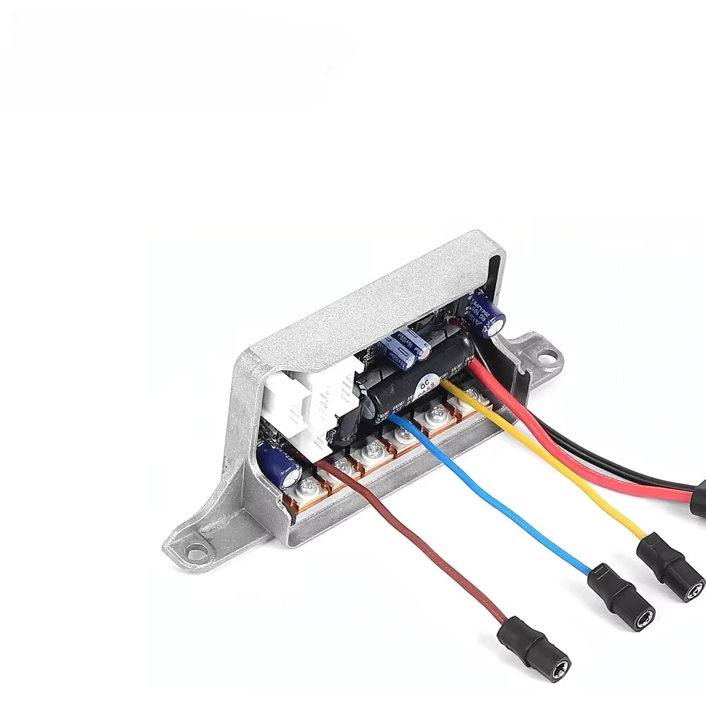 

Универсальный контроллер, подходящий для замены запасных частей для контроллера электрического скутера NIU KQi3 Pro