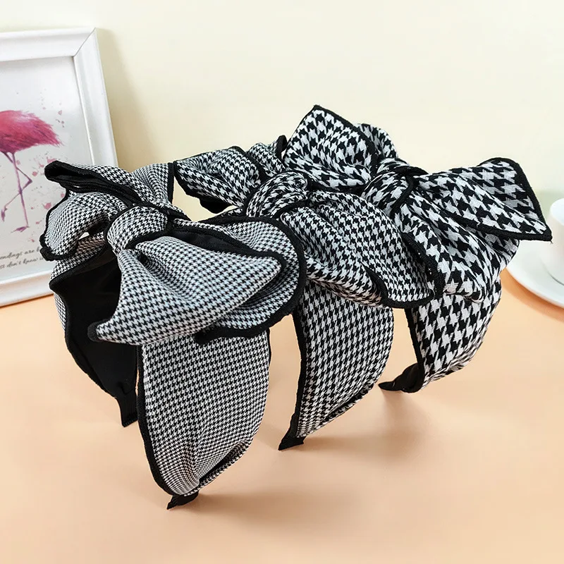 Fashion Black Plaid Bow Headband for Women with Velvet Texture and Elegant Oversized Bow Design Hot Sale Hair Accessories - Image 6