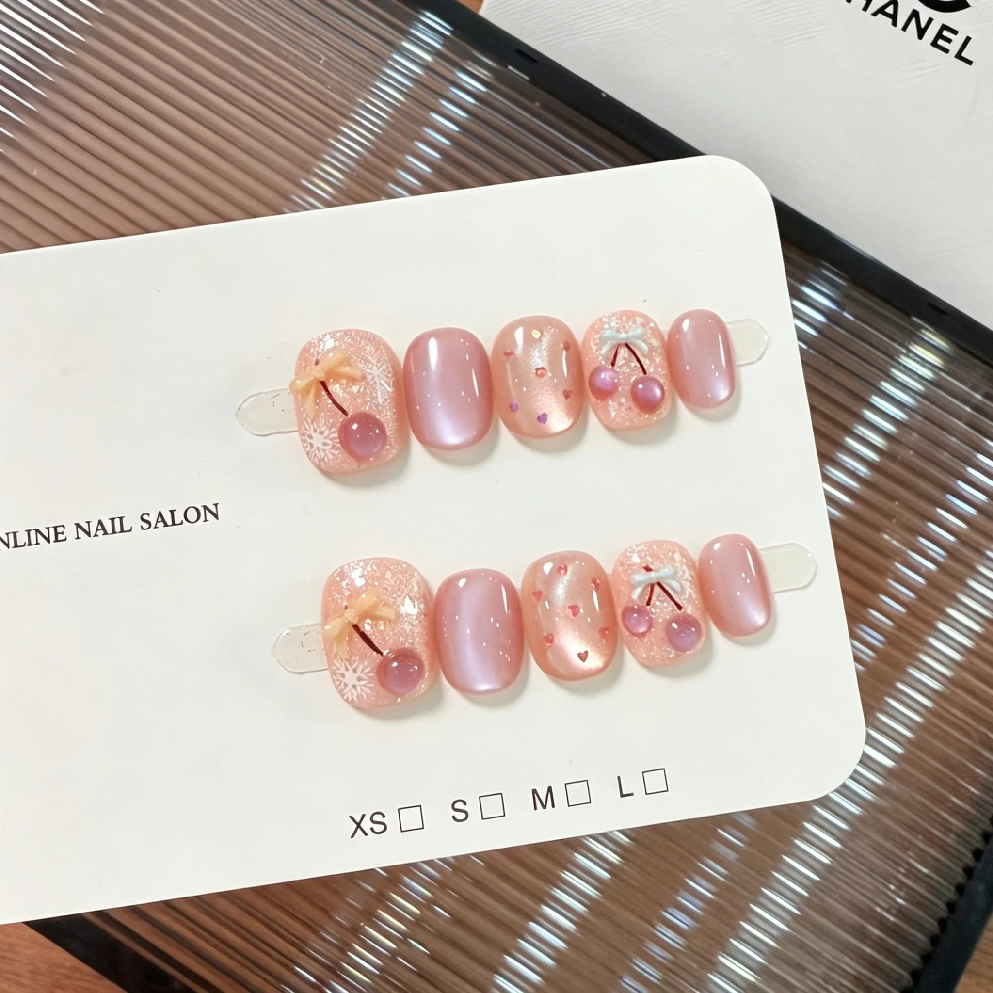 

10pcs Pink Cherry Handmade Nails Fine Glitter Cat-Eye Press on Nail Short Oval Full Coverage Nail Tip for Women&Girl Fasle Nail