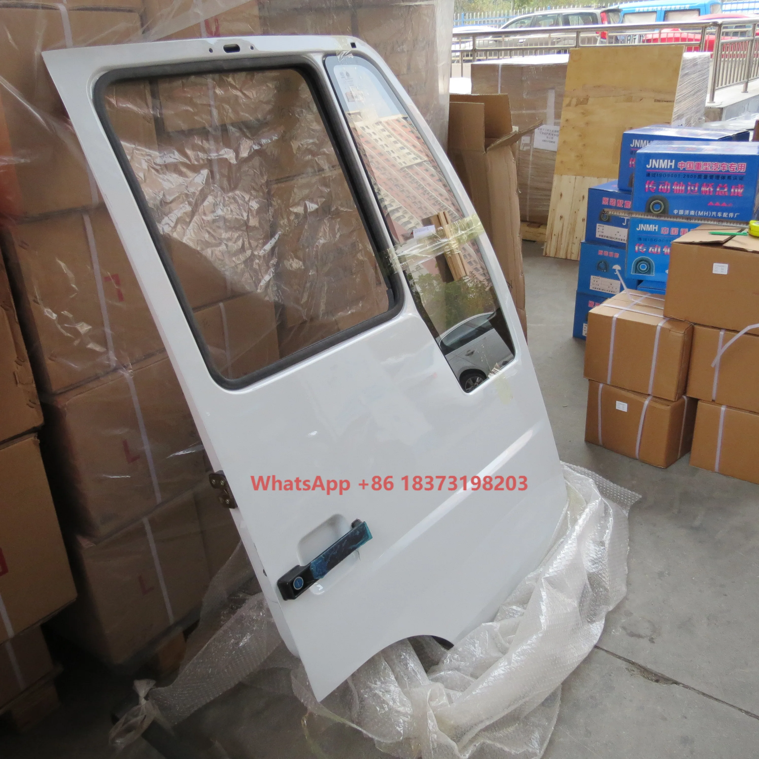 

Top Quality Truck Spare Parts Door Assembly AZ1632210002