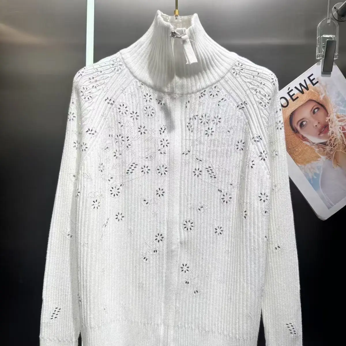 고급스러운 반짝이는 다이아몬드 가을 겨울 2025 두꺼운 니트 가디건 스웨터 여성용 긴 소매 지퍼 업 스웨터 니트웨어 코트